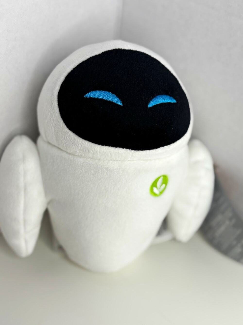 Disney Pixar WALL-E EVE Soft White Robot Plush Stuffed Toy Small 6-14 in